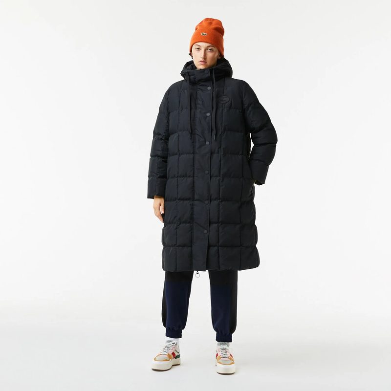 Женская длинная стеганая куртка Lacoste
