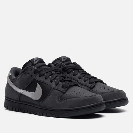 Женские кроссовки Nike Wmns Dunk Low, цвет чёрный