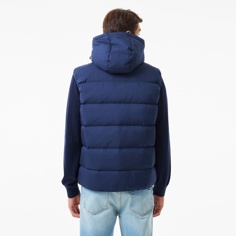 Мужской утеплённый жилет Lacoste с капюшоном 2