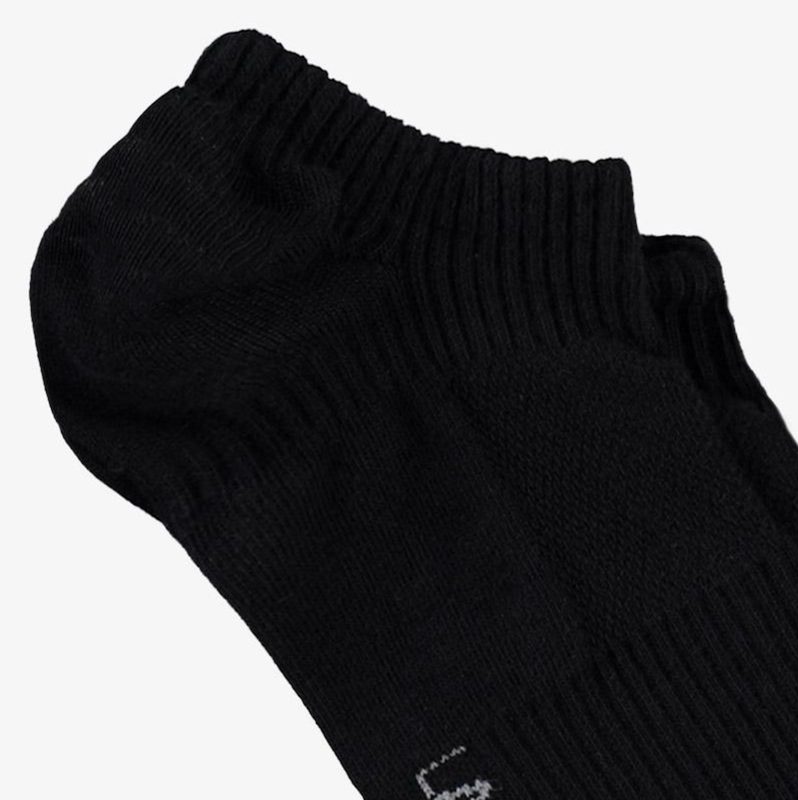 Носки Lacoste унисекс 2
