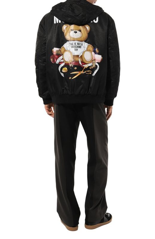 Утепленный бомбер Moschino 2