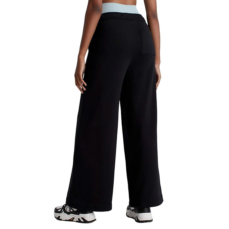 Relaxed Wide Leg Joggers 2