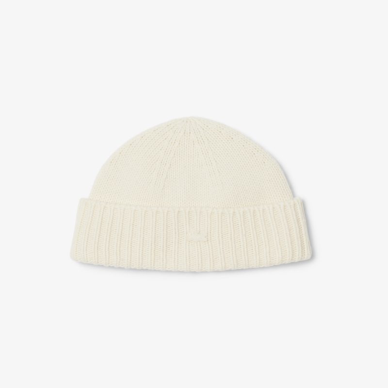 Вязаная шапка Lacoste 2