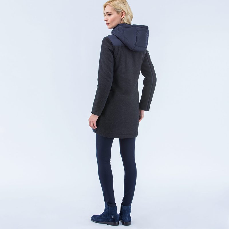 Женская длинная куртка Lacoste с капюшоном 3