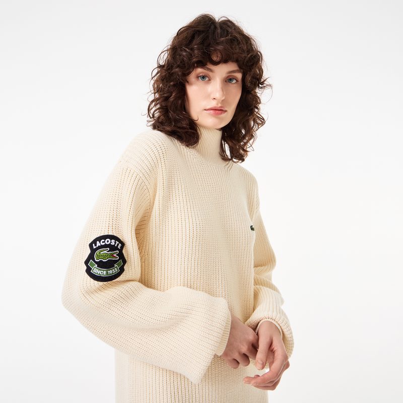 Женское трикотажное платье Lacoste с длинным рукавом и высоким воротом 4