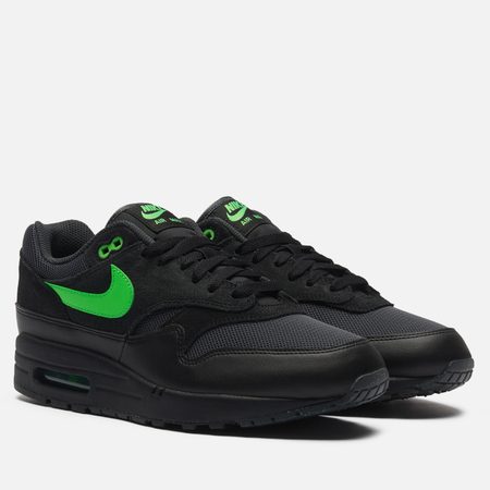 Кроссовки Nike Air Max 1 Essential, цвет чёрный