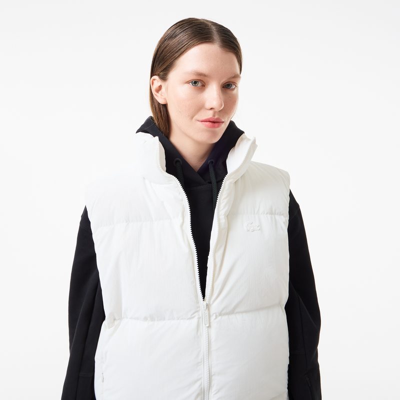 Женский утеплённый жилет Lacoste с капюшоном 3