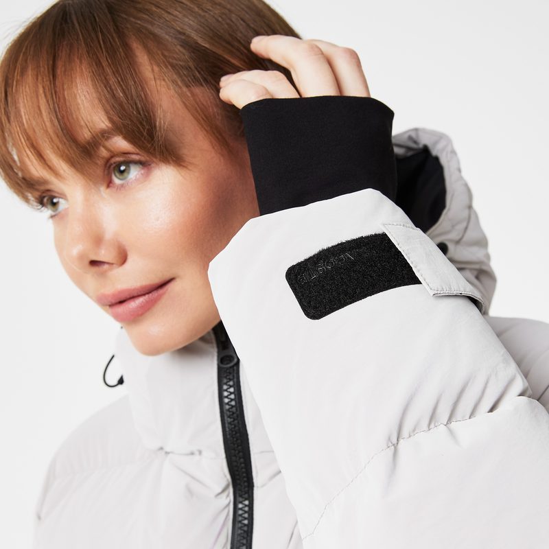 Женское стеганая куртка-пуховик Lacoste с капюшоном 5