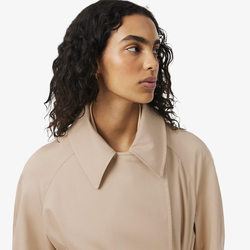 Женское пальто Lacoste 3