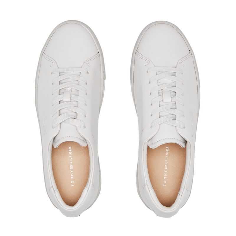ELEVATED CREST SNEAKER 3