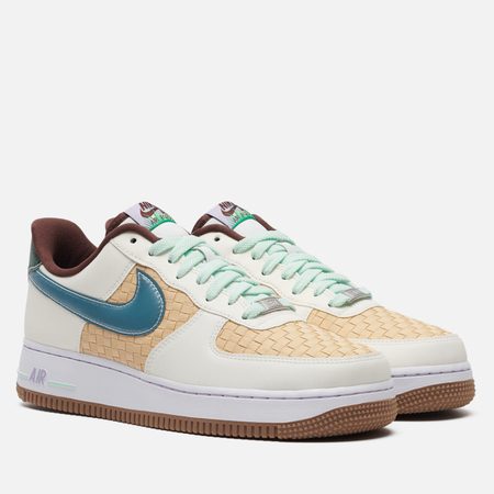 Кроссовки Nike Air Force 1 Retro QS, цвет бежевый