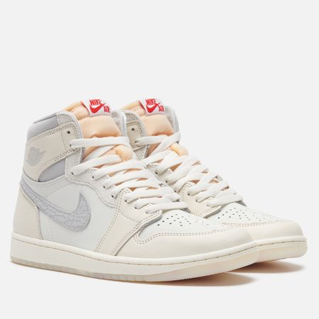 Кроссовки Jordan Air Jordan 1 Retro High OG, цвет бежевый