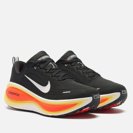 Кроссовки Nike Vomero Plus, цвет чёрный