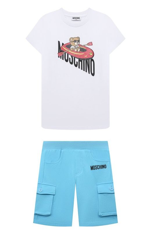 Комплект из футболки и шорт Moschino